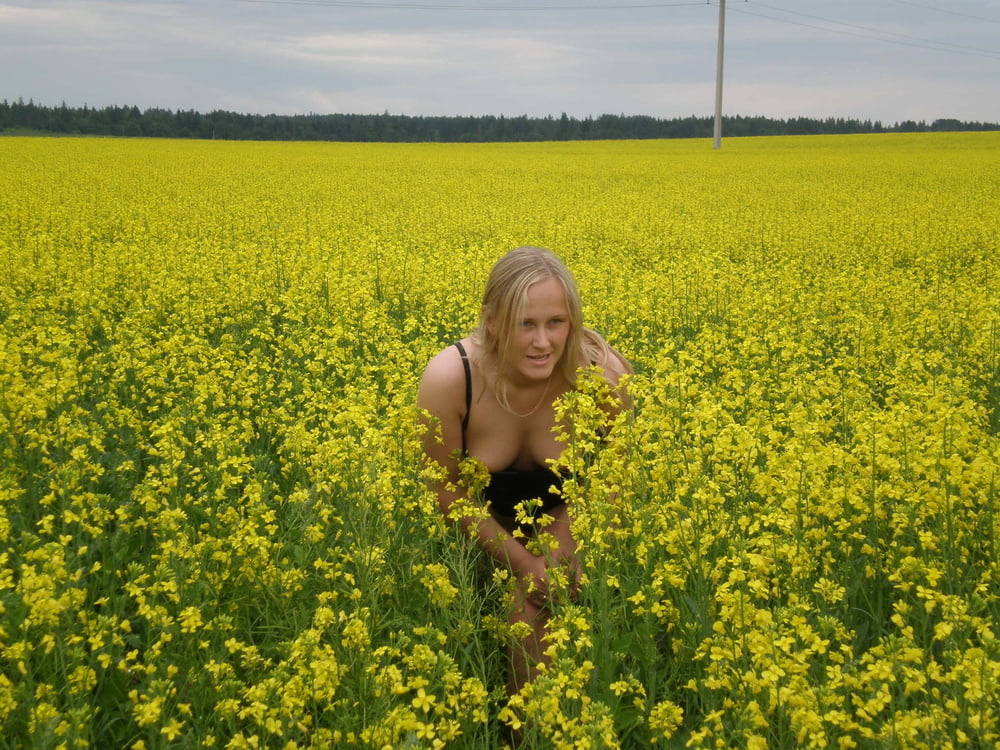 2009 pose première fois en plein air
 #88657682