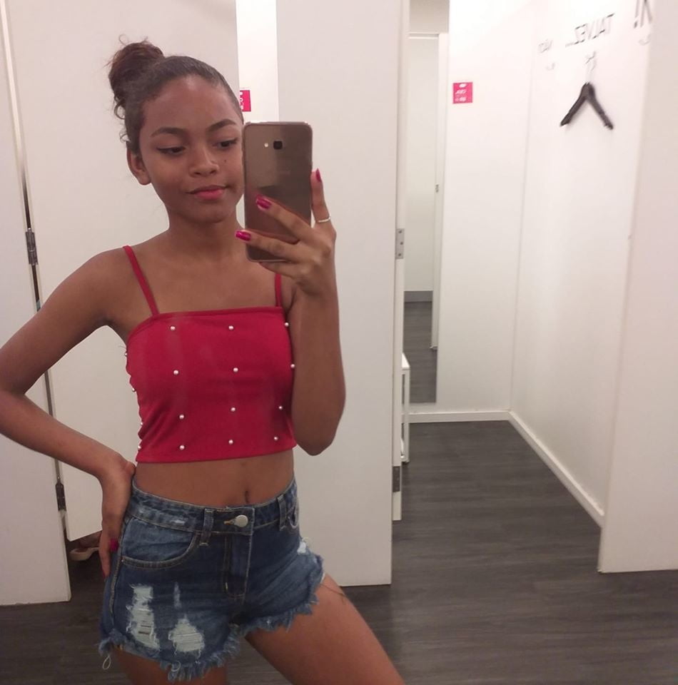 Brasil girls
 #81621501