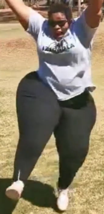 Huge booty mega hip african ssbbw pear lana #104911124