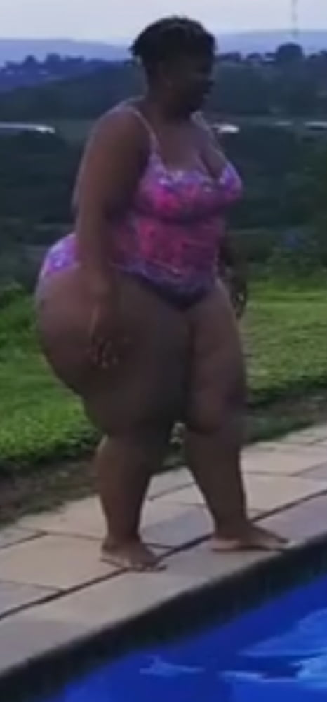 Huge booty mega hip african ssbbw pear lana #104911227