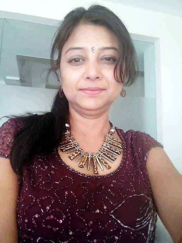 Unseen indian desi aunty mix nude pic #95802970