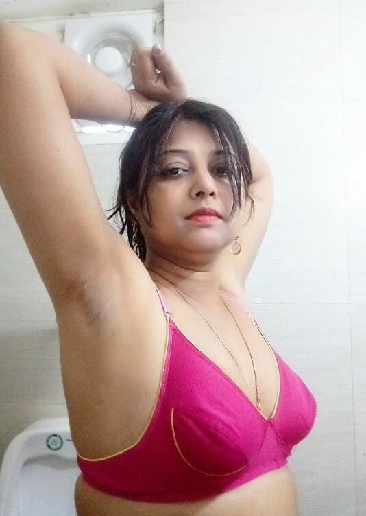 Unseen indian desi aunty mix nude pic #95802976