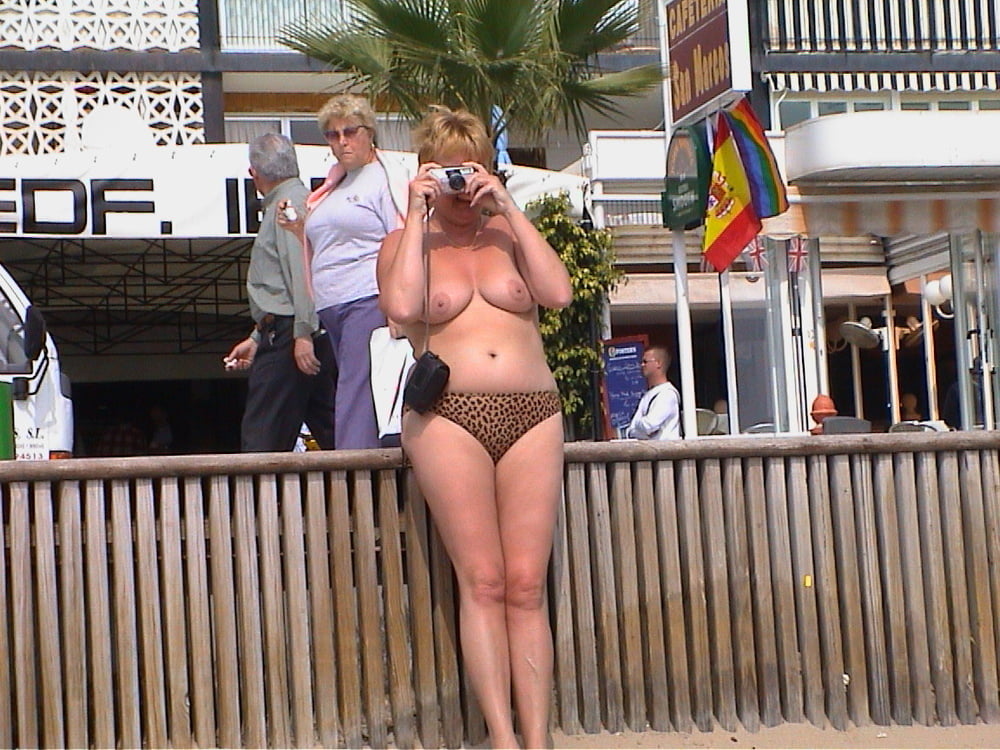 Beachmatures-12 #91611793