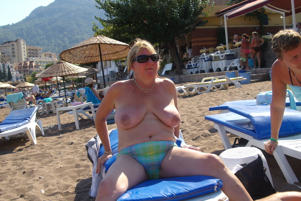 Beachmatures-12 #91611799