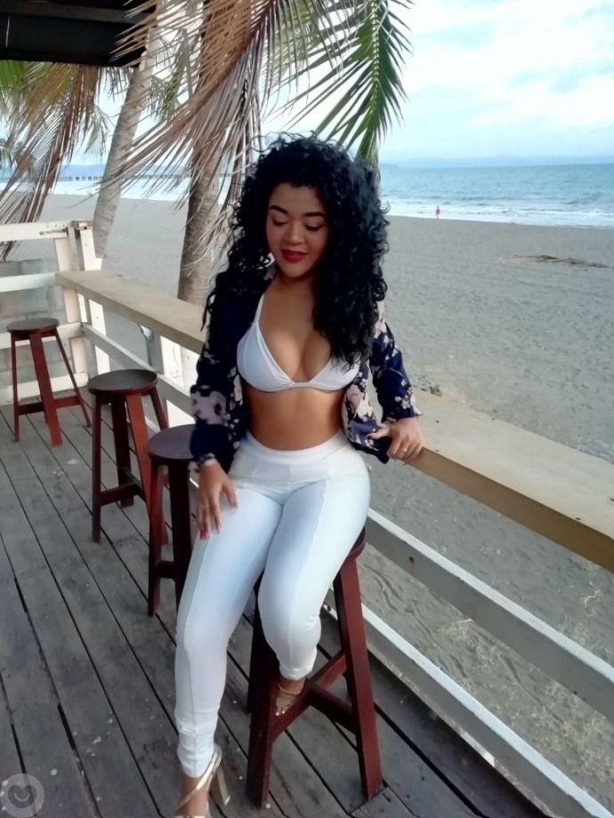 美しい女の子47
 #98322972