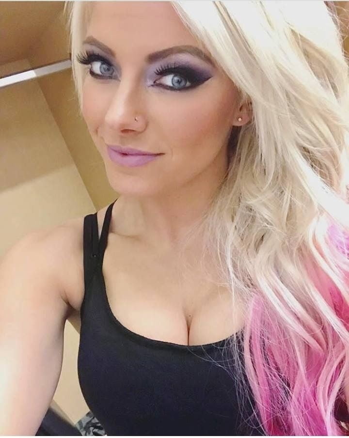 Alexa Bliss #91163073