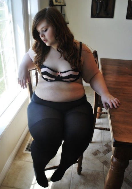Bbw Goddess wide hips fat ass small tits pretty face pawg
 #93393247