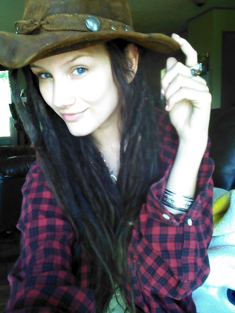Excentric girl #103600674