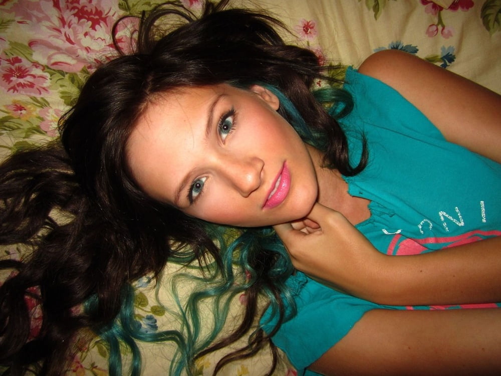 Excentric girl #103600679