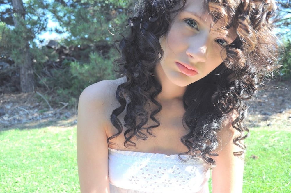 Excentric girl #103600752