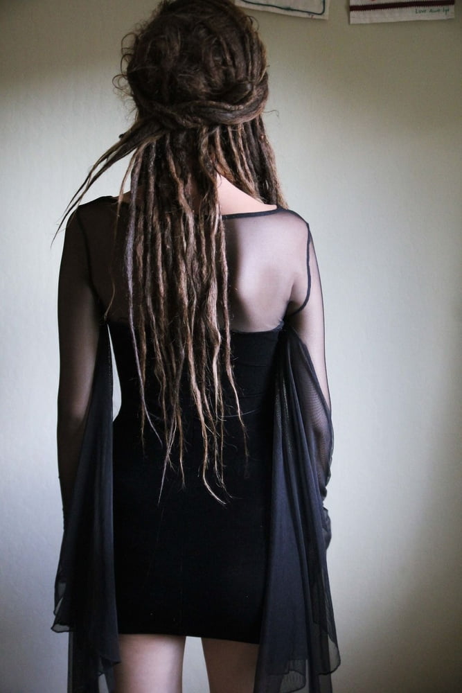 Excentric girl #103600780