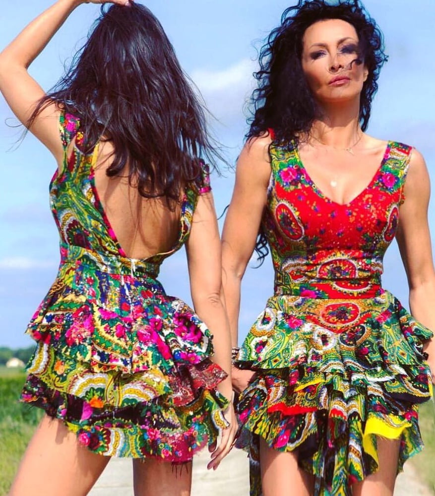 Mihaela radulescu
 #92587225