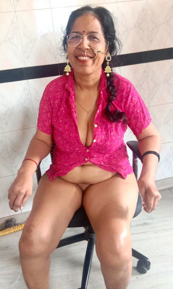 Meena sexy bhabhi
 #100384868