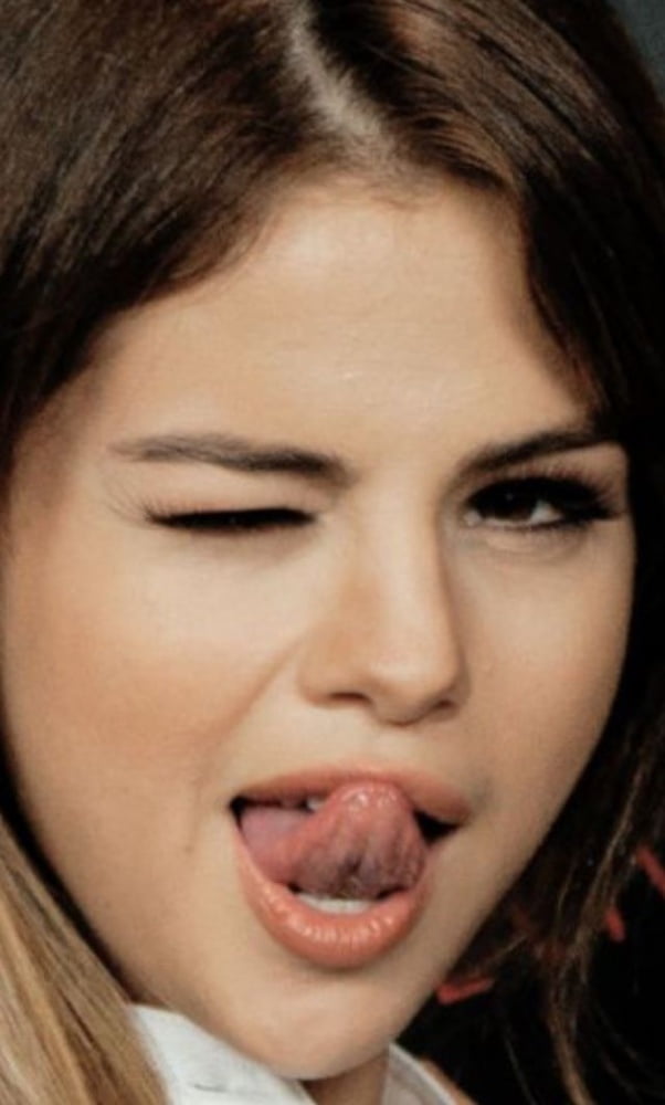 Selena gomez, s'il vous plaît lécher ma bite ! !!
 #97165572