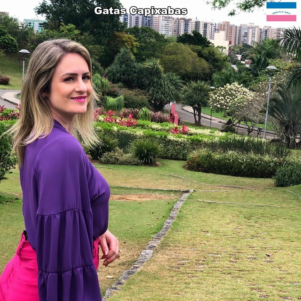 Andressa Missio Apresentadora Capixaba #97294360