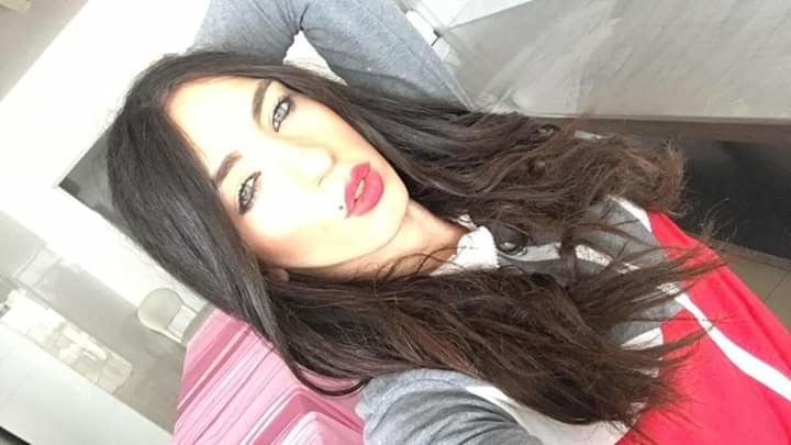 Tonya bove la zoccola
 #96905758