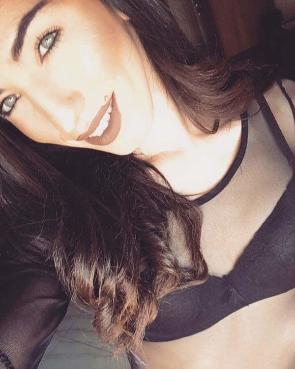 Tonya bove la zoccola
 #96905760