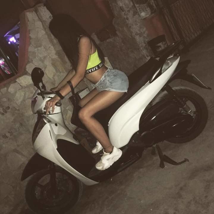 Tonya bove la zoccola
 #96905792