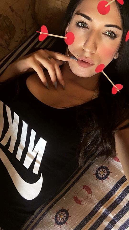 Tonya bove la zoccola
 #96905800