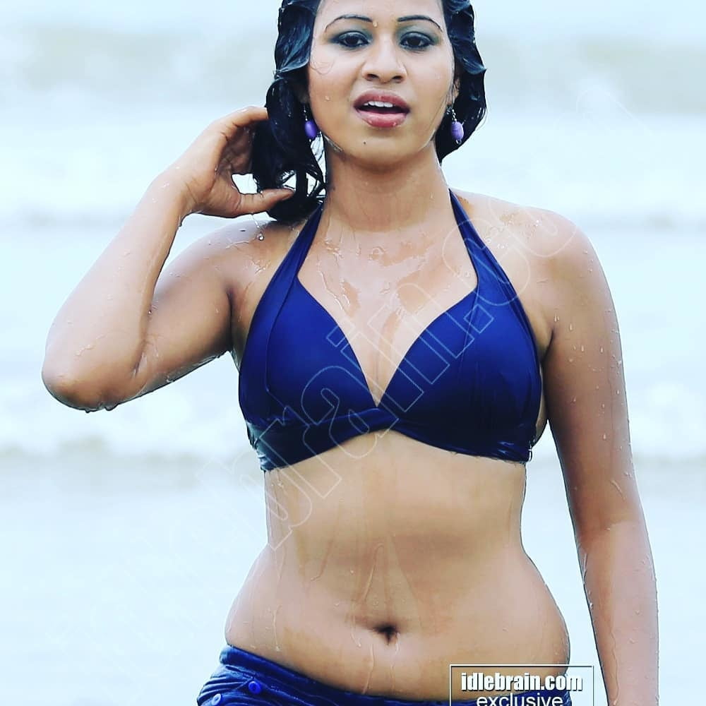 actress navel #88601786