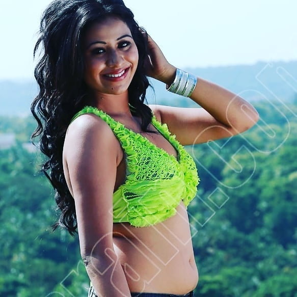 actress navel #88601819