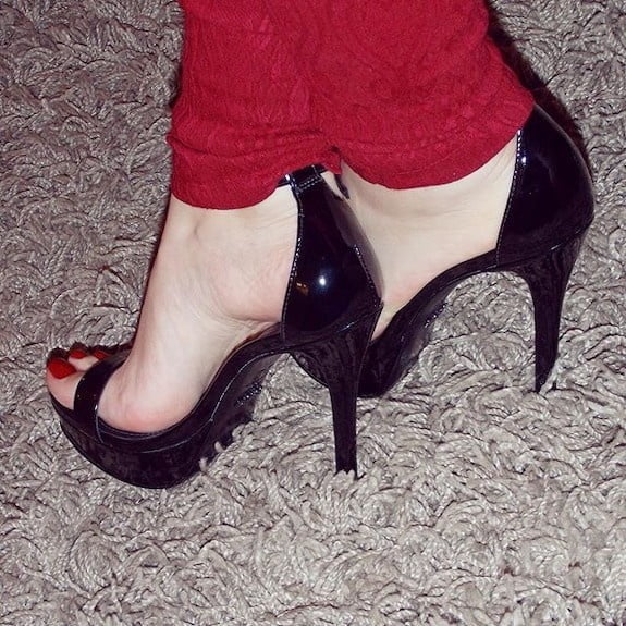 My sexy feet in stocking and heels #87667830