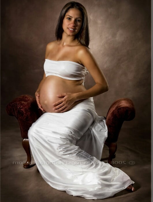 妊娠中の女性
 #104222223