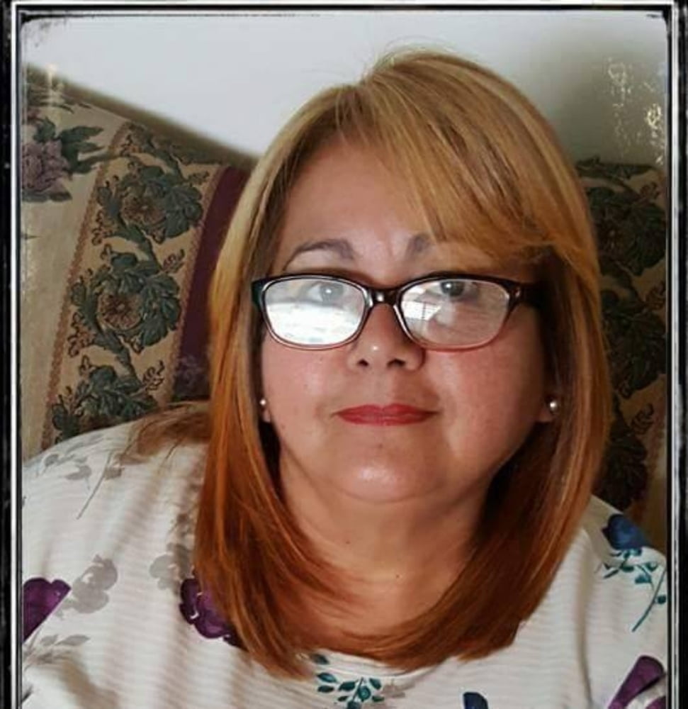 Vakuru mbichana vakadzi ini ndinoida ini handina basa kuti n
 #91573177