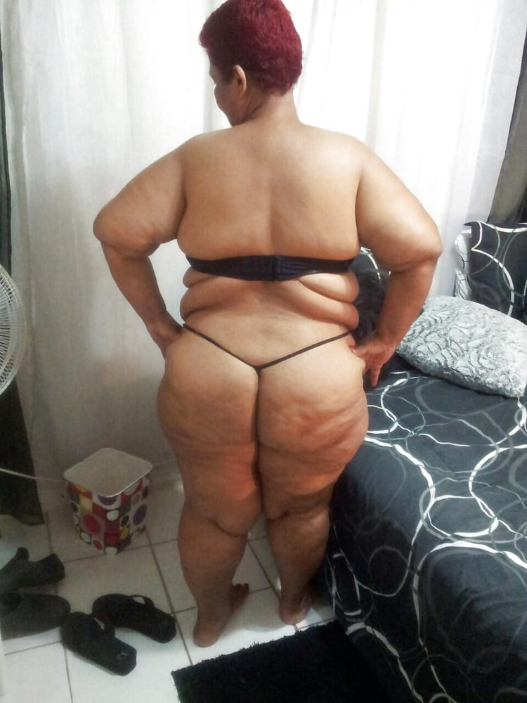 Vakuru mbichana vakadzi ini ndinoida ini handina basa kuti n
 #91573327