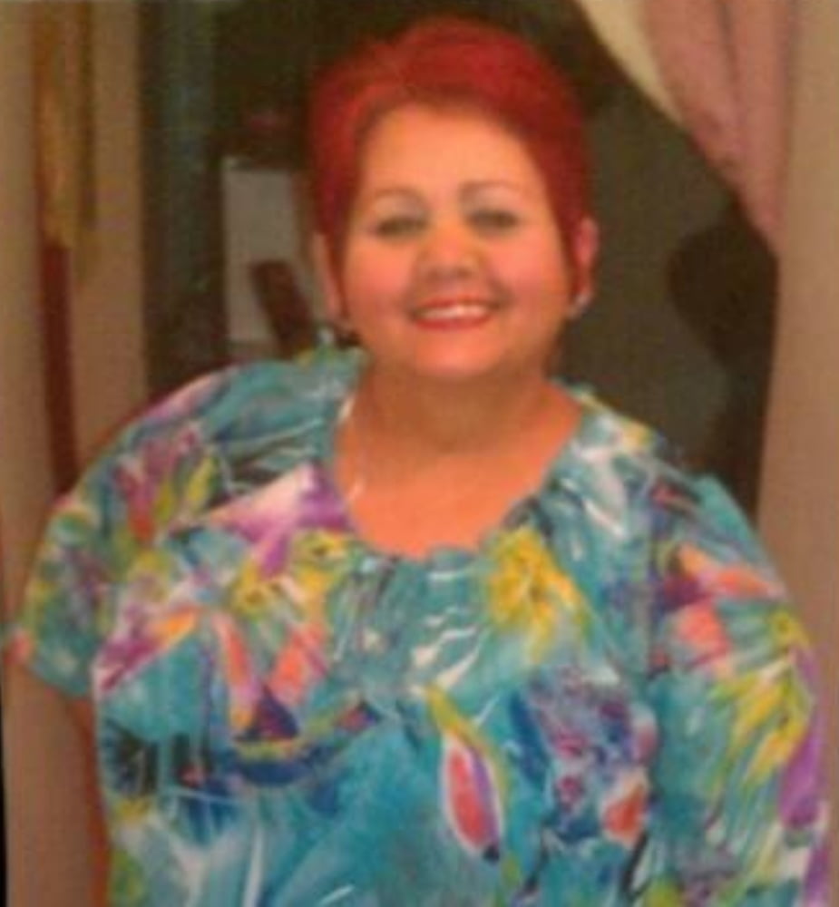 Vakuru mbichana vakadzi ini ndinoida ini handina basa kuti n
 #91573485