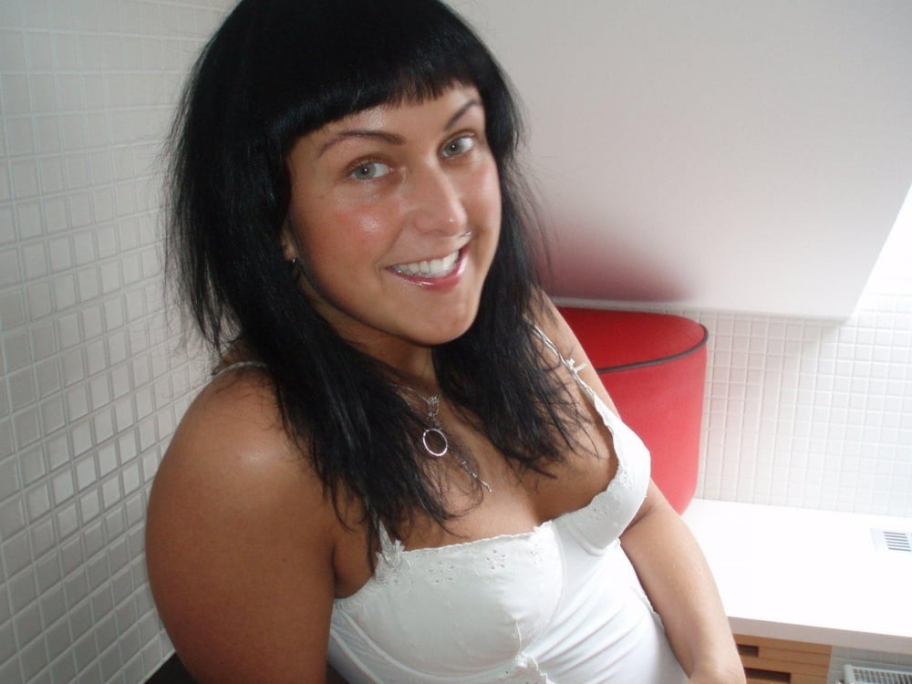 Horny photos nude german bitch Janine (24) #104803181