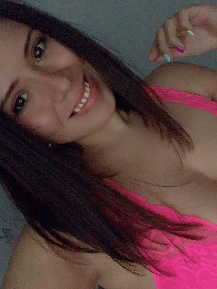 Vanessa, Peru (Vol.5) #104209108