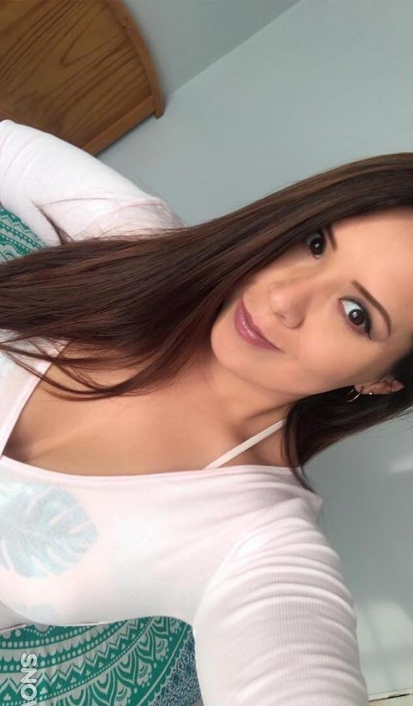 Vanessa, Peru (Vol.5) #104209111