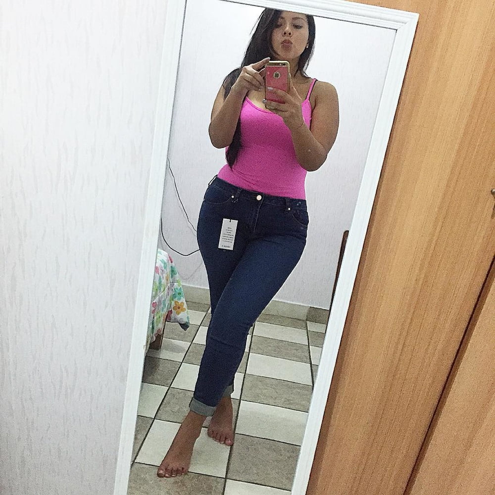 Vanessa, Peru (Vol.5) #104209209