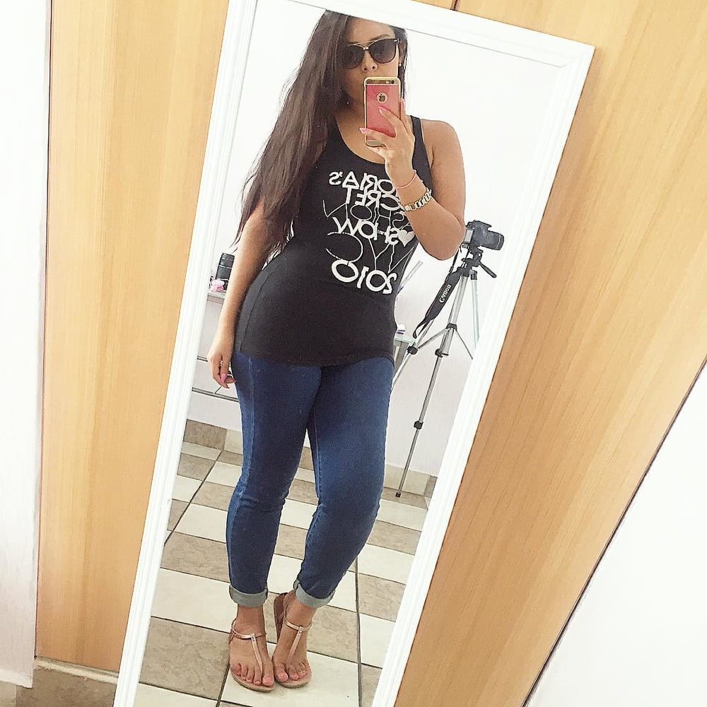 Vanessa, Peru (Vol.5) #104209215