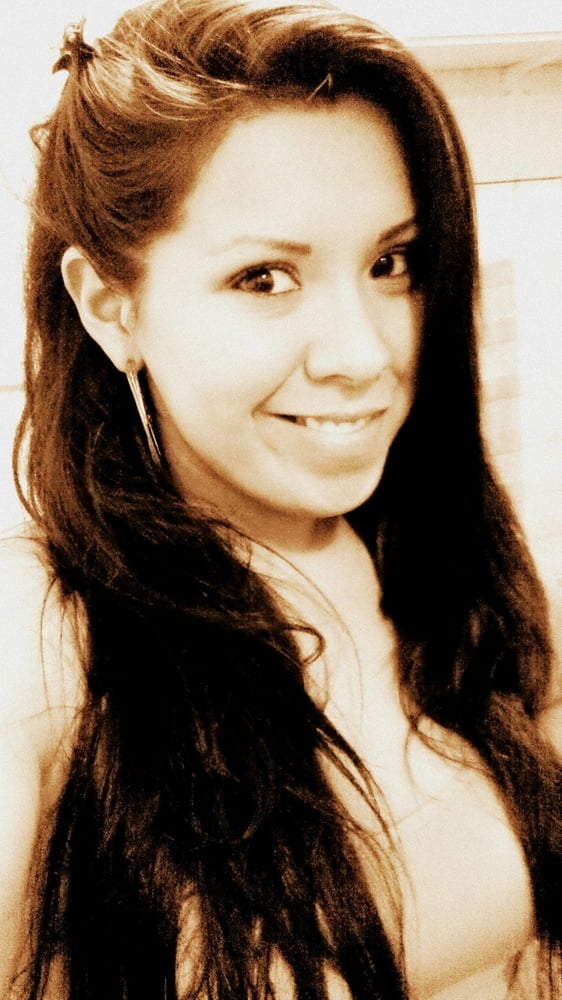 Vanessa, Peru (Vol.5) #104209313