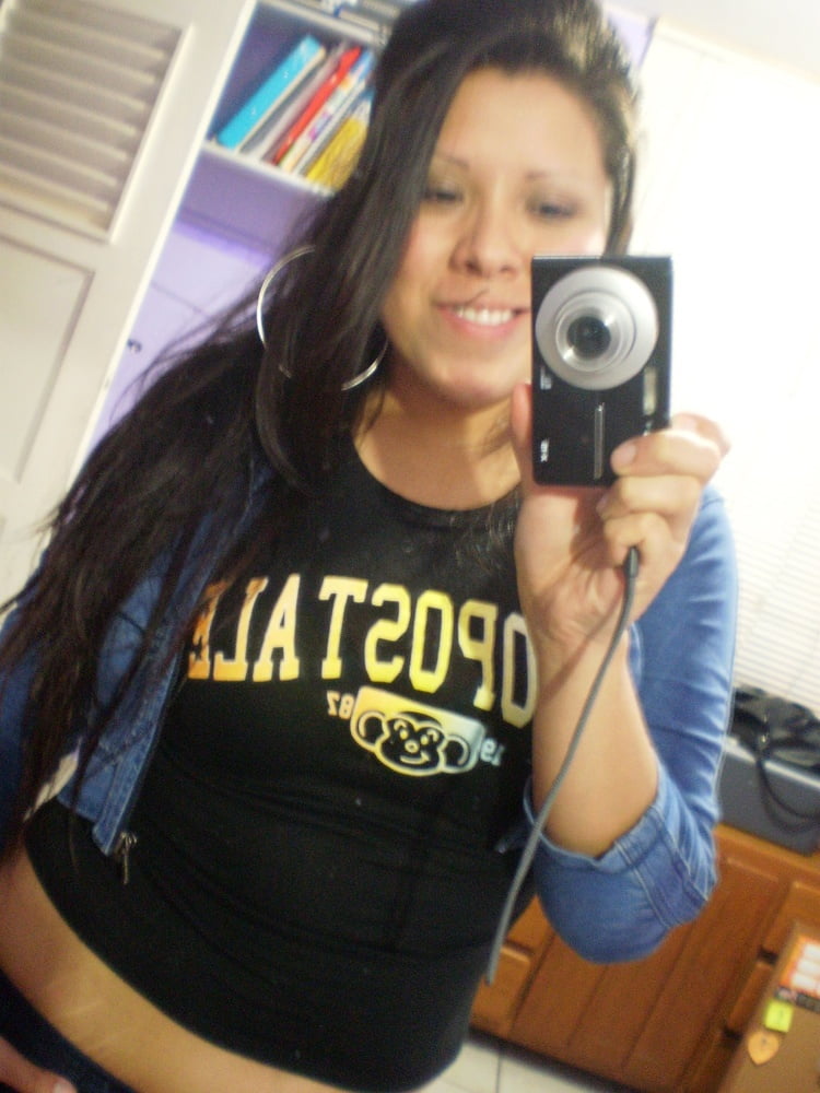 Vanessa, Peru (Vol.5) #104209367