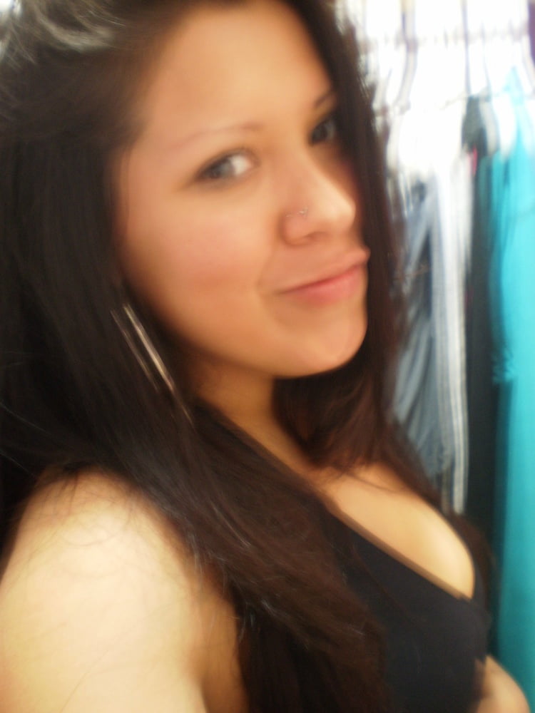 Vanessa, Peru (Vol.5) #104209373