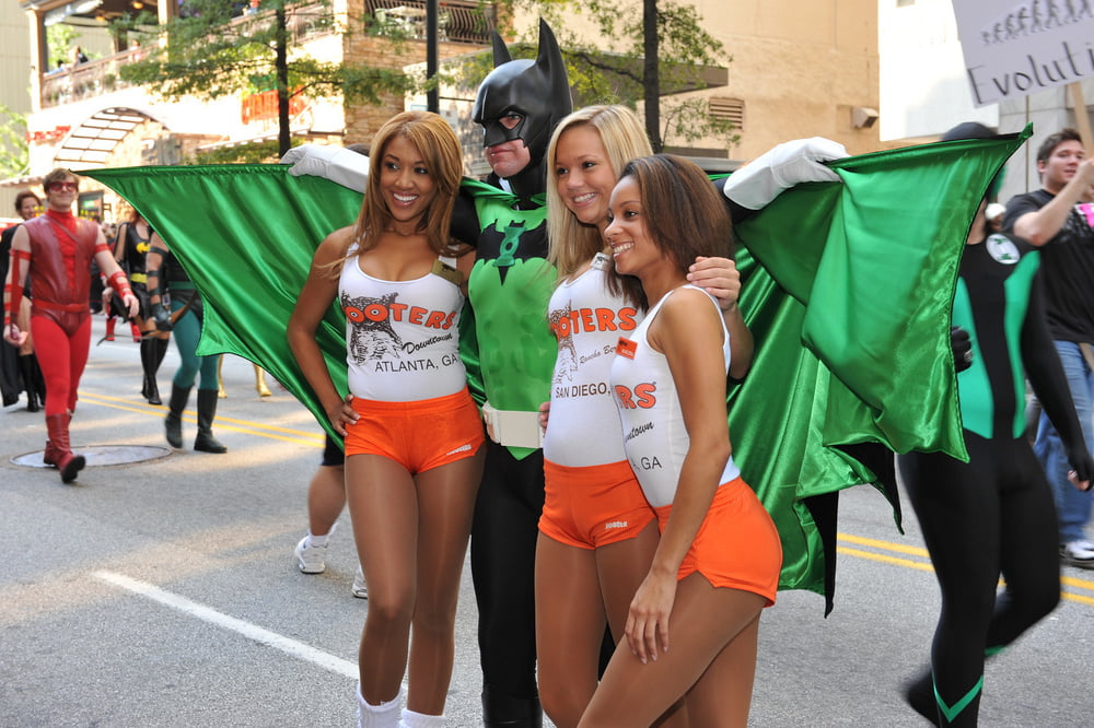 The Girls From Hooters Wear Pantyhose #89061920