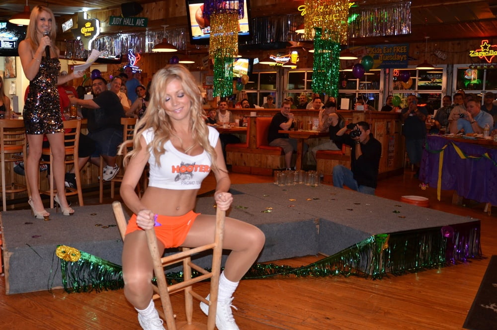 The Girls From Hooters Wear Pantyhose #89061959
