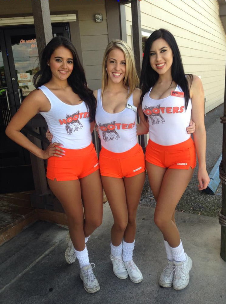 The Girls From Hooters Wear Pantyhose #89061977