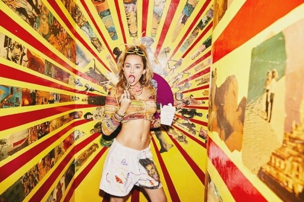Miley Cyrus #105501464