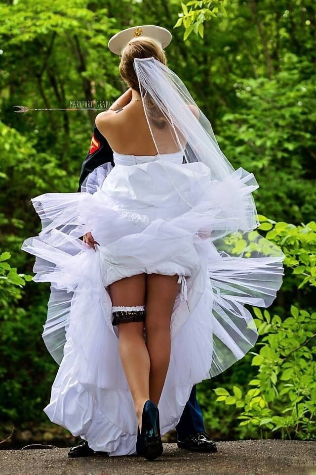 Abiti da sposa di seta e abiti da sposa 2
 #103904062