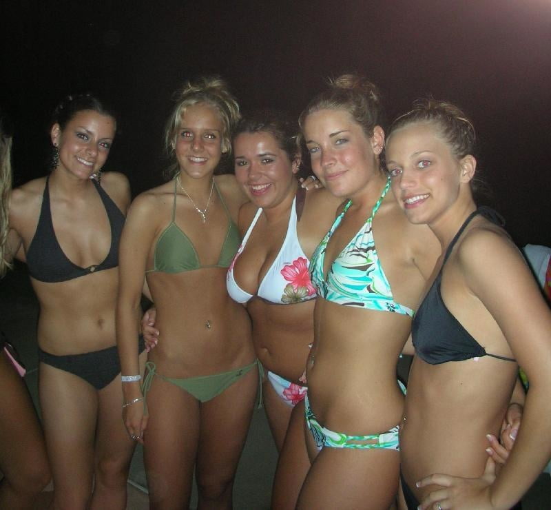 Random Girls 4 #92284329