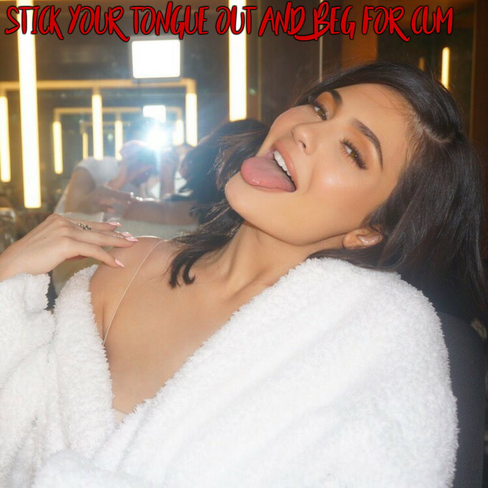 Celeb Captions Beta #100219087