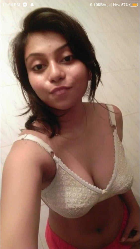 Cute desi exposing big boobs #81367349