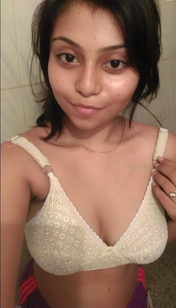 Cute desi exposing big boobs #81367355