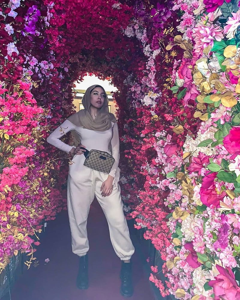 West yorkshire pakistani schlampen
 #96684662