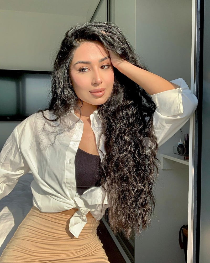 West yorkshire pakistani schlampen
 #96684868