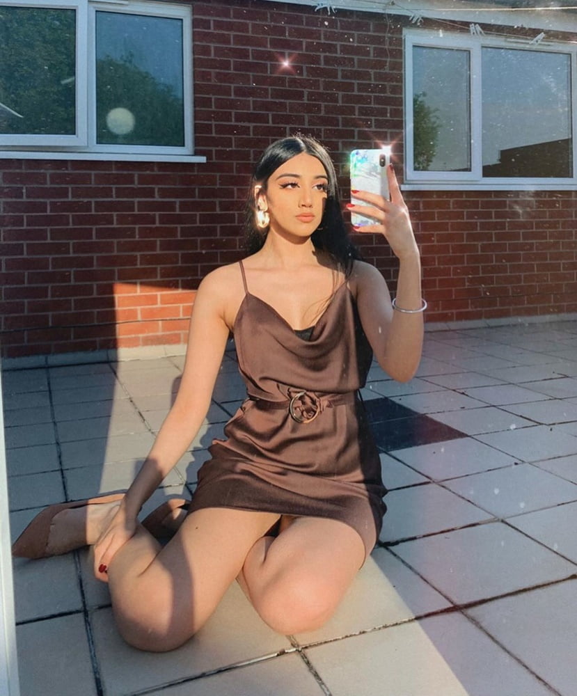 West yorkshire pakistani schlampen
 #96684885